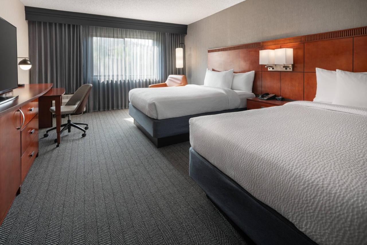 Courtyard By Marriott Los Angeles Hacienda Heights Orange County Bagian luar foto